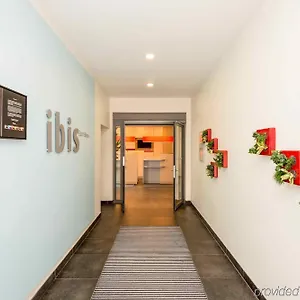 Otel Ibis Belval